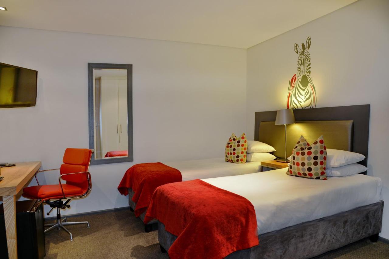 Hotel Western Fountains 4*